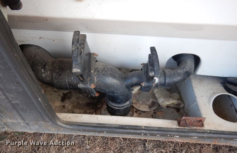 image for item DI8629 1998 Gulf Stream Spartan  RV