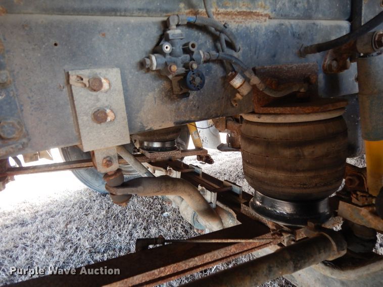 image for item DI8629 1998 Gulf Stream Spartan  RV