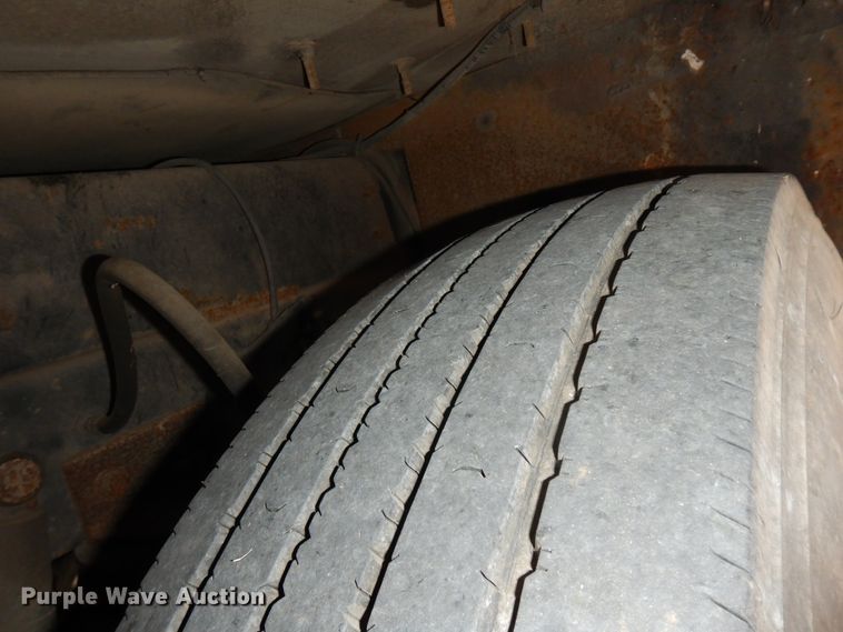 image for item DI8629 1998 Gulf Stream Spartan  RV