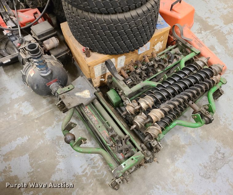 image for item DJ1546 John Deere 7500  reel mower