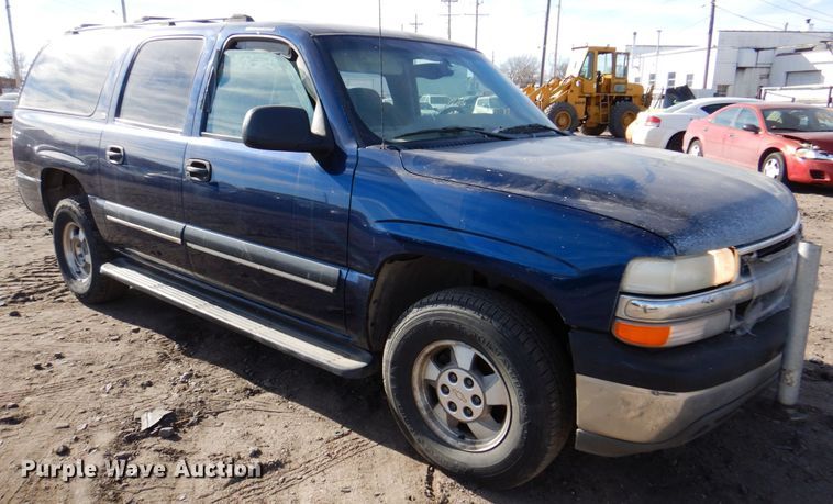 image for item DK8719 2001 Chevrolet Suburban LS  SUV