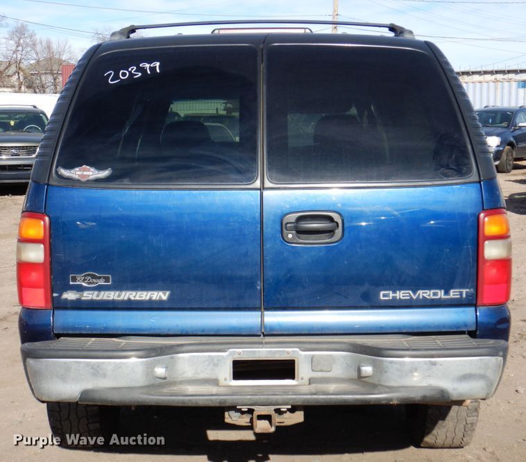 image for item DK8719 2001 Chevrolet Suburban LS  SUV