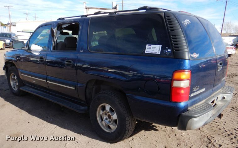 image for item DK8719 2001 Chevrolet Suburban LS  SUV