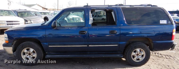 image for item DK8719 2001 Chevrolet Suburban LS  SUV