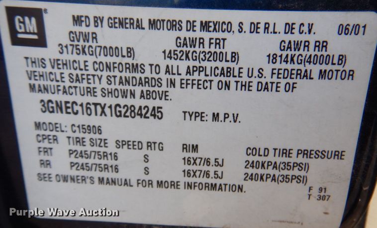 image for item DK8719 2001 Chevrolet Suburban LS  SUV