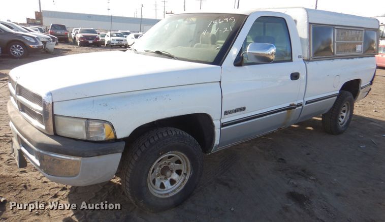 image for item DK8722 1995 Dodge Ram 1500  pickup truck