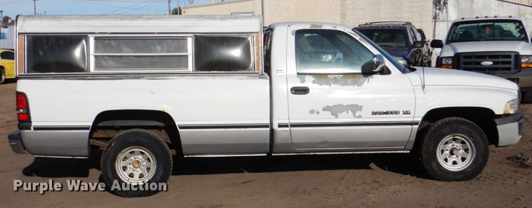 image for item DK8722 1995 Dodge Ram 1500  pickup truck
