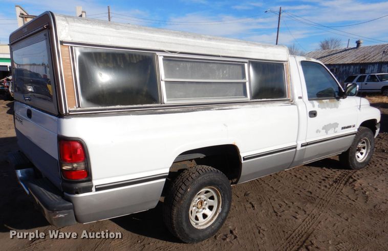 image for item DK8722 1995 Dodge Ram 1500  pickup truck