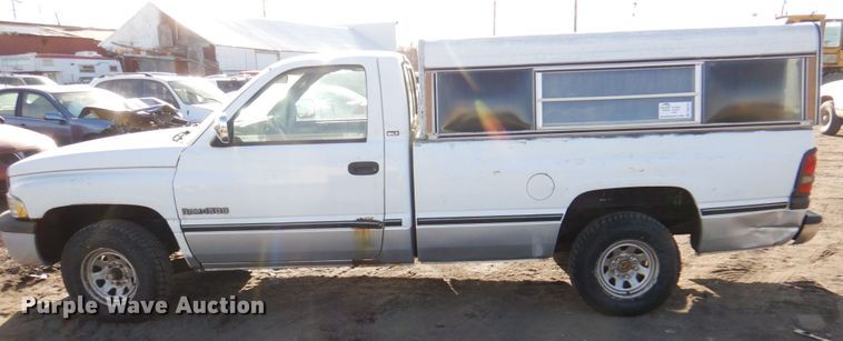 image for item DK8722 1995 Dodge Ram 1500  pickup truck