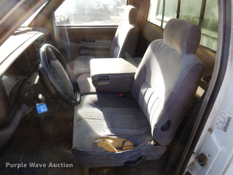 image for item DK8722 1995 Dodge Ram 1500  pickup truck