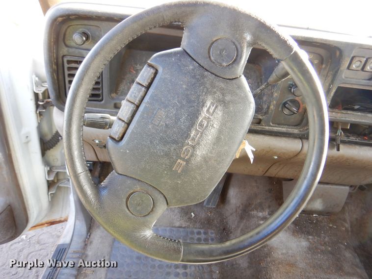 image for item DK8722 1995 Dodge Ram 1500  pickup truck