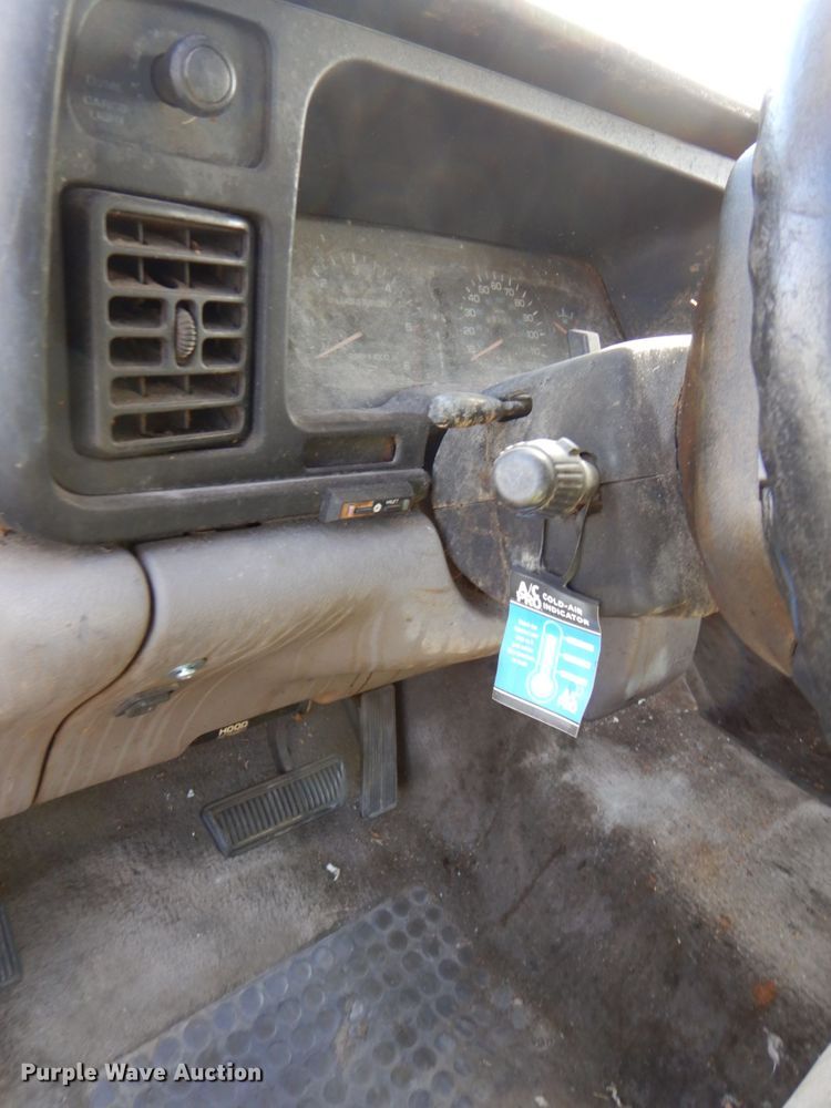 image for item DK8722 1995 Dodge Ram 1500  pickup truck