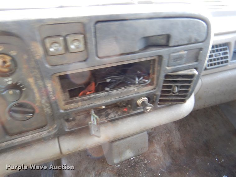 image for item DK8722 1995 Dodge Ram 1500  pickup truck