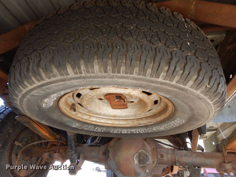 image for item DK8722 1995 Dodge Ram 1500  pickup truck