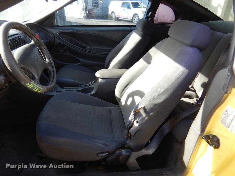 image for item DK8724 2003 Ford Mustang