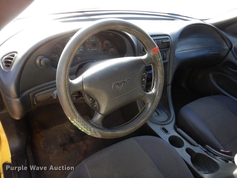 image for item DK8724 2003 Ford Mustang