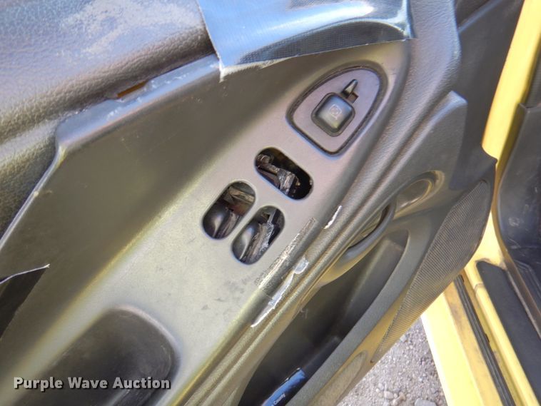 image for item DK8724 2003 Ford Mustang