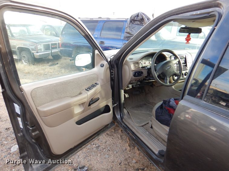 image for item DK8727 2005 Ford Explorer  SUV