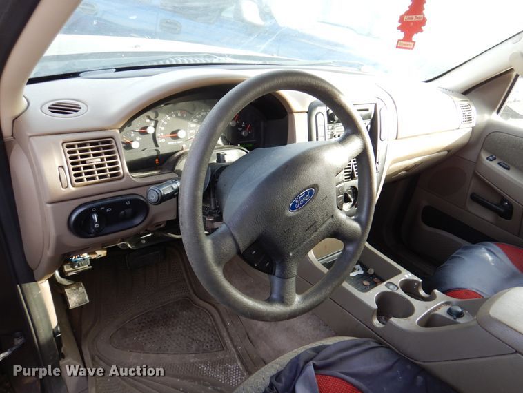 image for item DK8727 2005 Ford Explorer  SUV