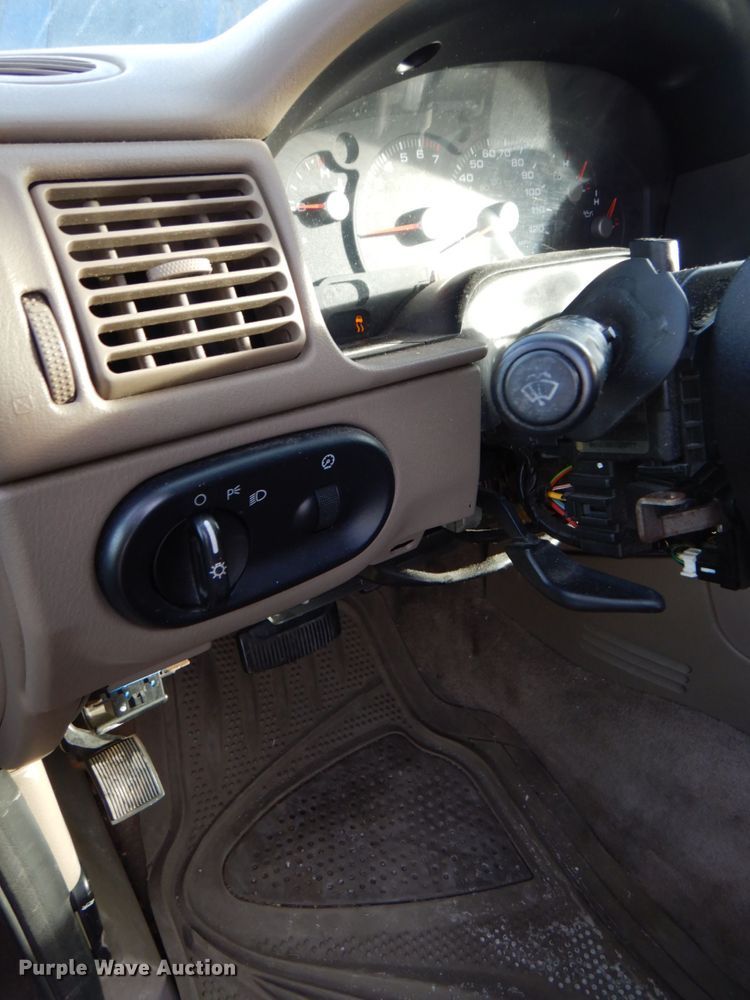 image for item DK8727 2005 Ford Explorer  SUV