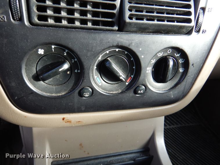 image for item DK8727 2005 Ford Explorer  SUV