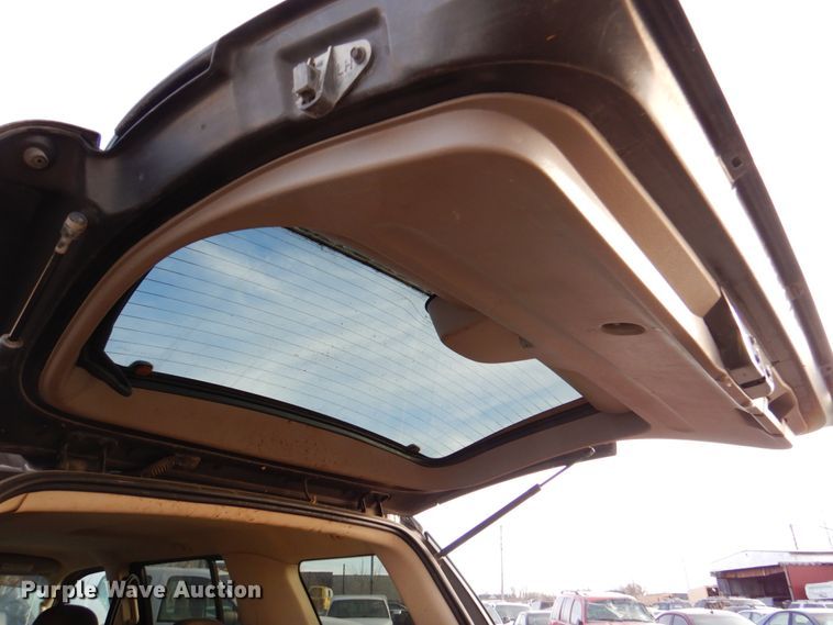 image for item DK8727 2005 Ford Explorer  SUV