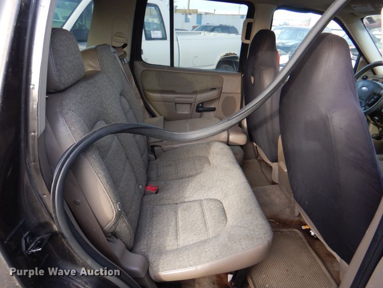 image for item DK8727 2005 Ford Explorer  SUV