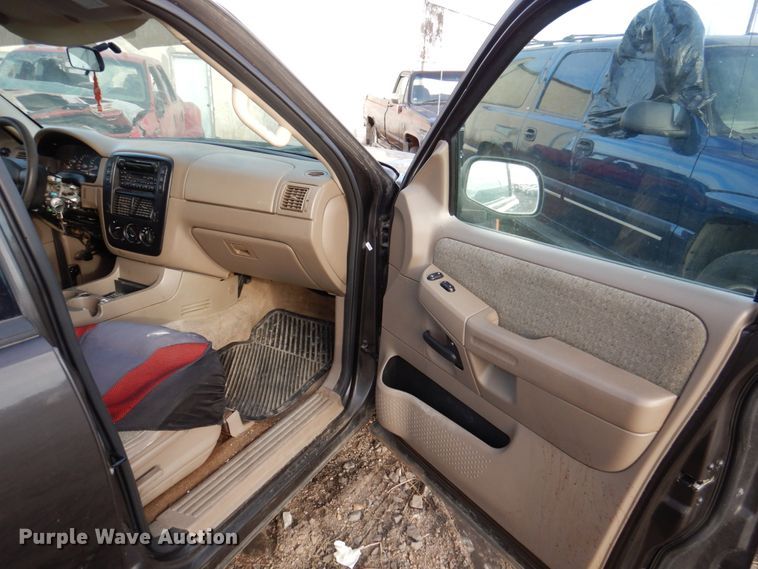 image for item DK8727 2005 Ford Explorer  SUV