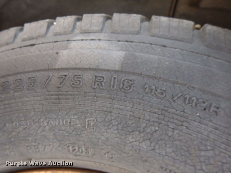 image for item DK8727 2005 Ford Explorer  SUV