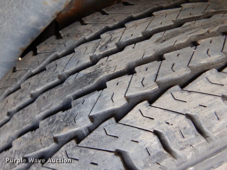 image for item DK8727 2005 Ford Explorer  SUV