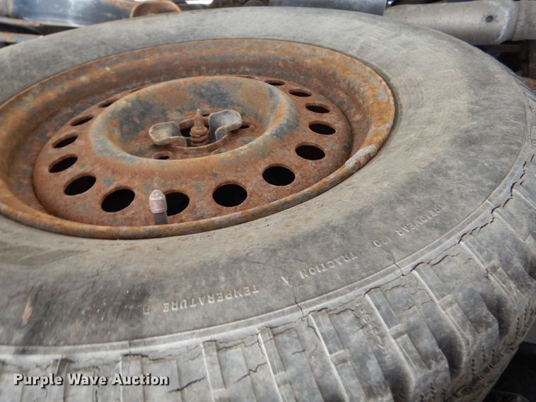 image for item DK8727 2005 Ford Explorer  SUV