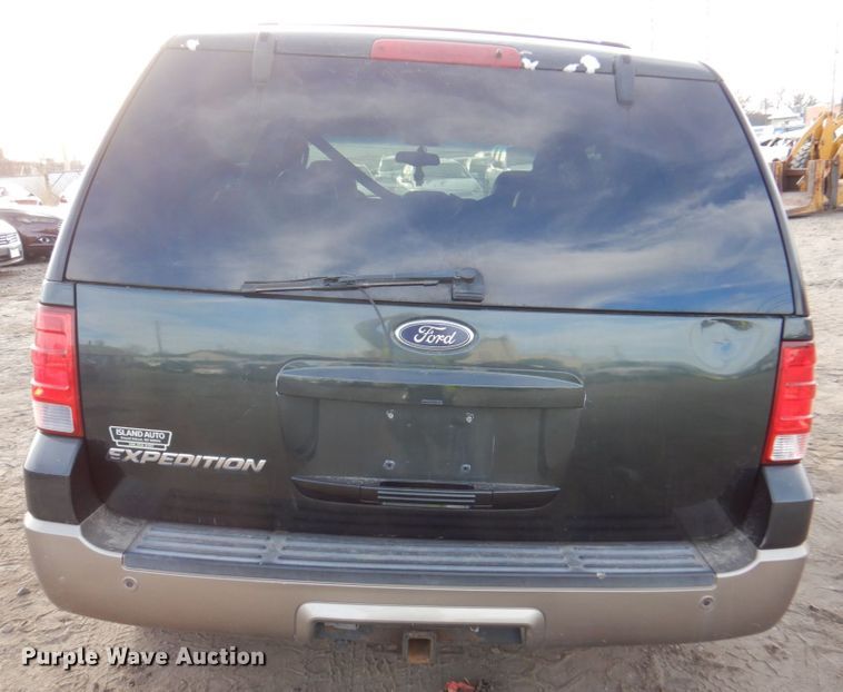 image for item DK8728 2003 Ford Expedition  SUV
