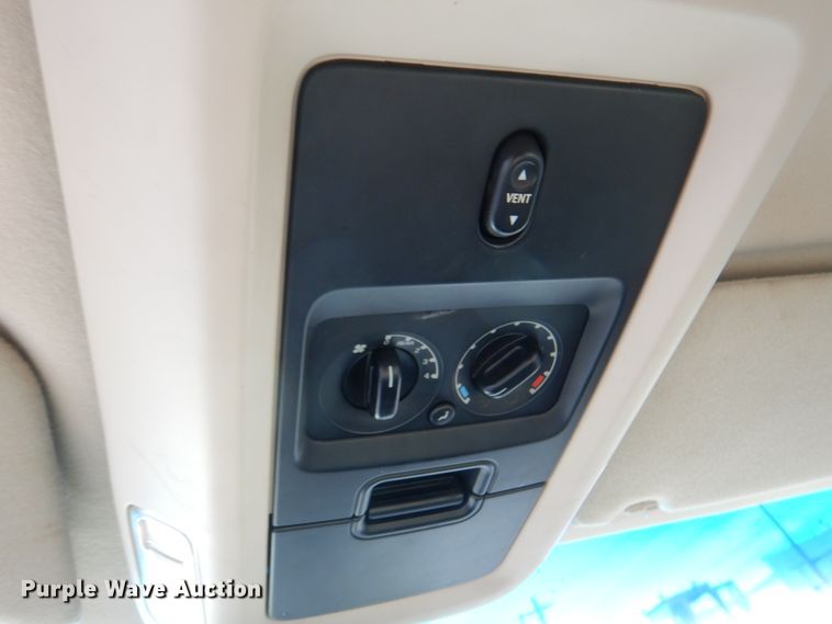 image for item DK8728 2003 Ford Expedition  SUV