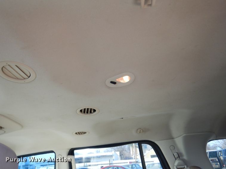 image for item DK8728 2003 Ford Expedition  SUV