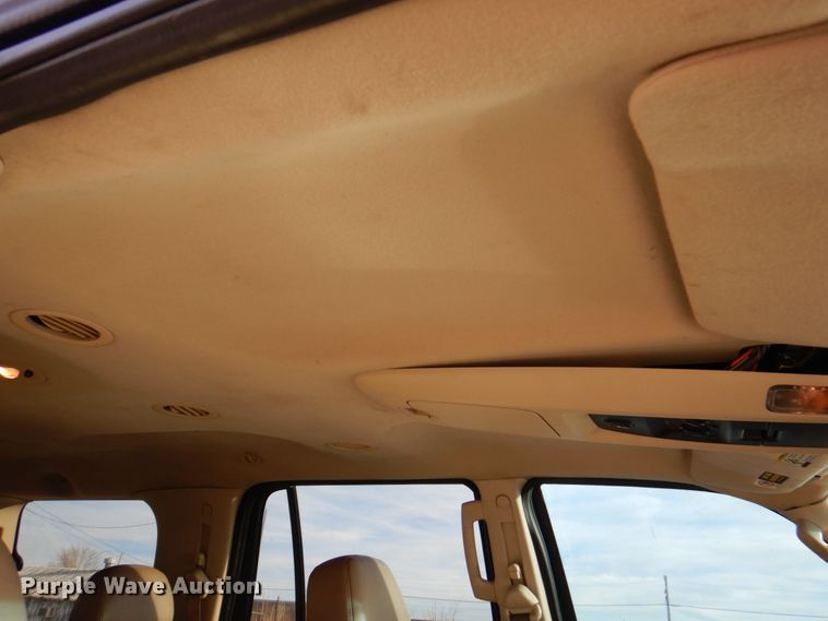 image for item DK8728 2003 Ford Expedition  SUV