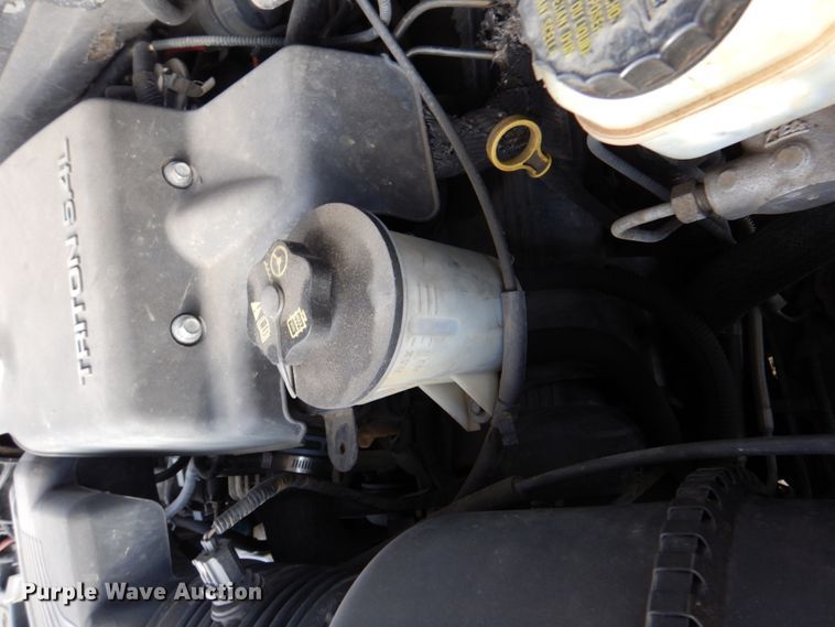 image for item DK8728 2003 Ford Expedition  SUV