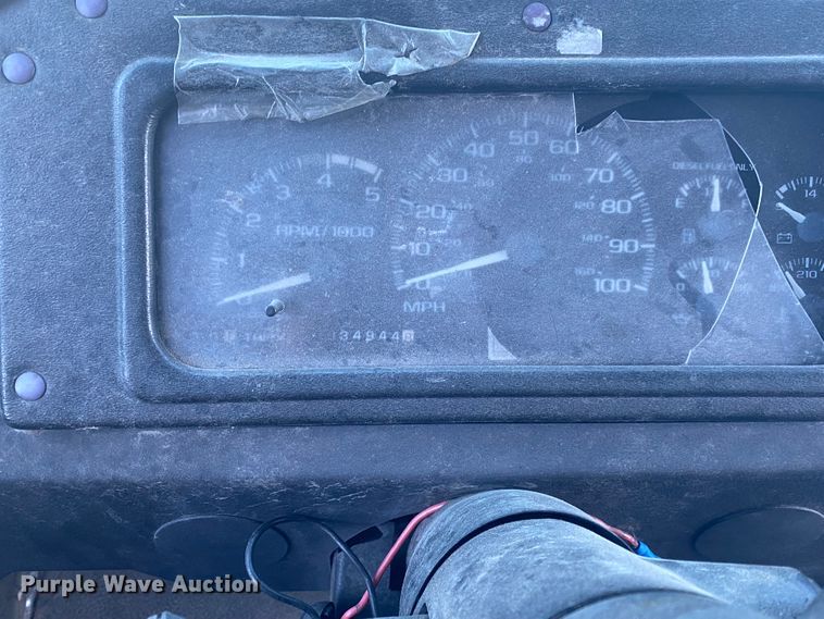 image for item DL6865 2003 Workhorse P42  delivery truck