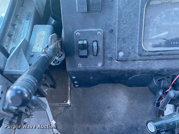 image for item DL6865 2003 Workhorse P42  delivery truck