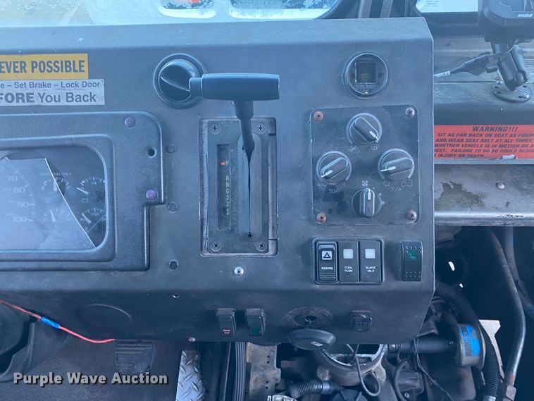 image for item DL6865 2003 Workhorse P42  delivery truck