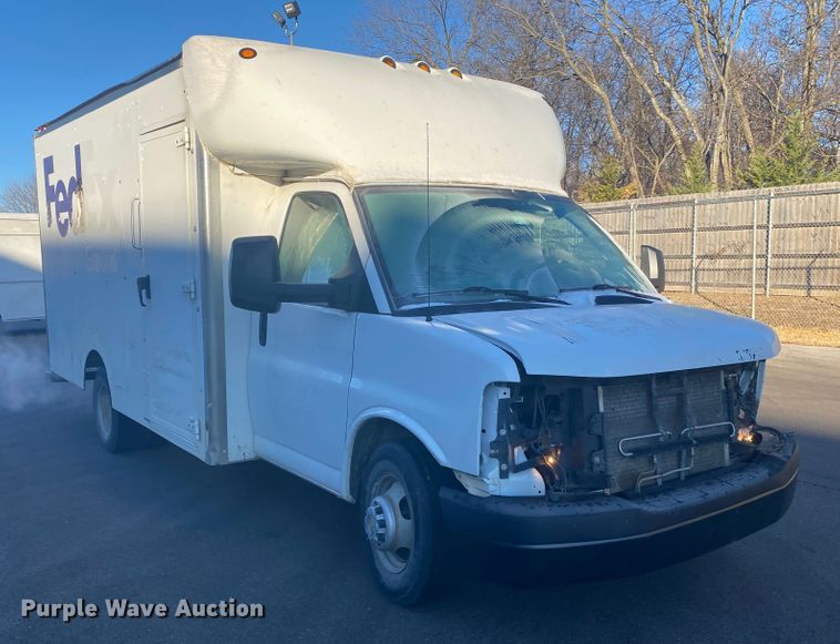 image for item DL6866 2015 Chevrolet Express G3500  delivery van