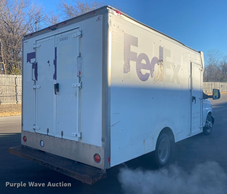 image for item DL6866 2015 Chevrolet Express G3500  delivery van