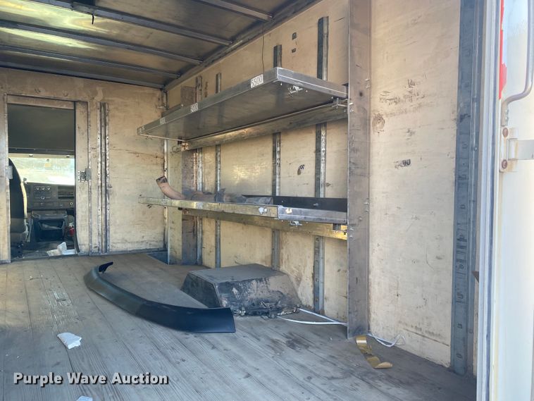 image for item DL6866 2015 Chevrolet Express G3500  delivery van