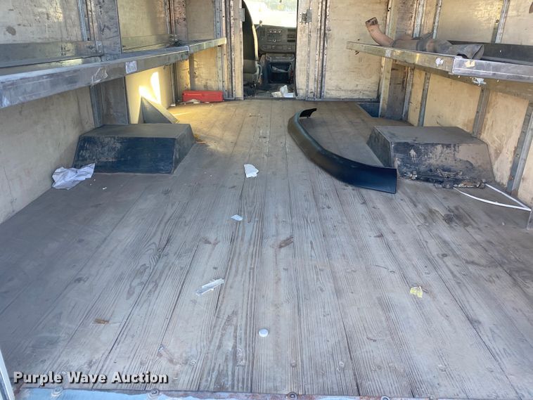 image for item DL6866 2015 Chevrolet Express G3500  delivery van