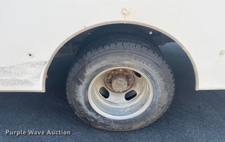 image for item DL6866 2015 Chevrolet Express G3500  delivery van