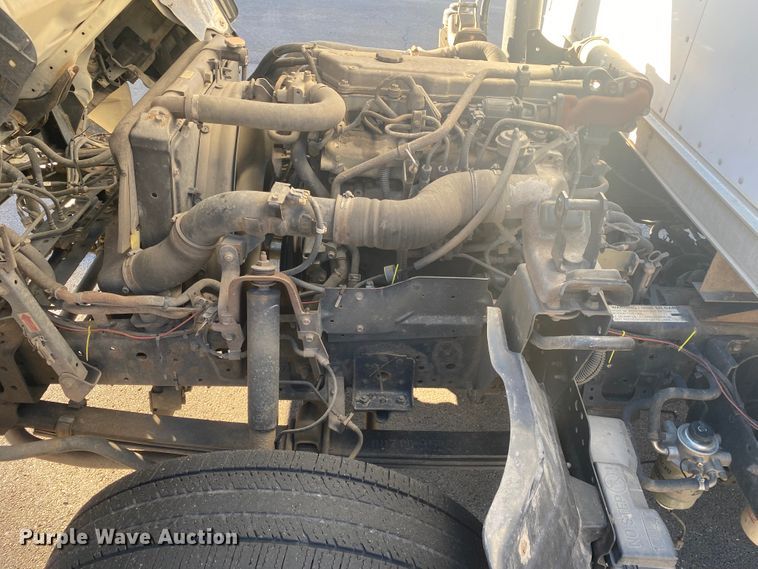 image for item DL6867 2006 Isuzu NPR  box truck