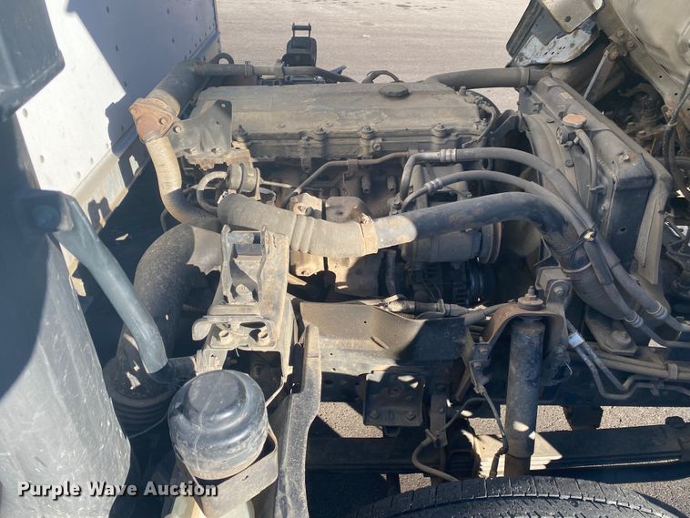 image for item DL6867 2006 Isuzu NPR  box truck