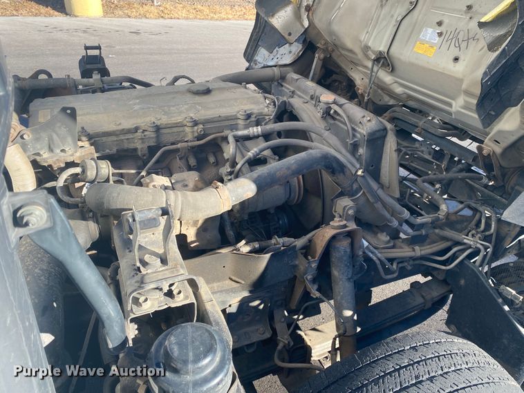 image for item DL6867 2006 Isuzu NPR  box truck