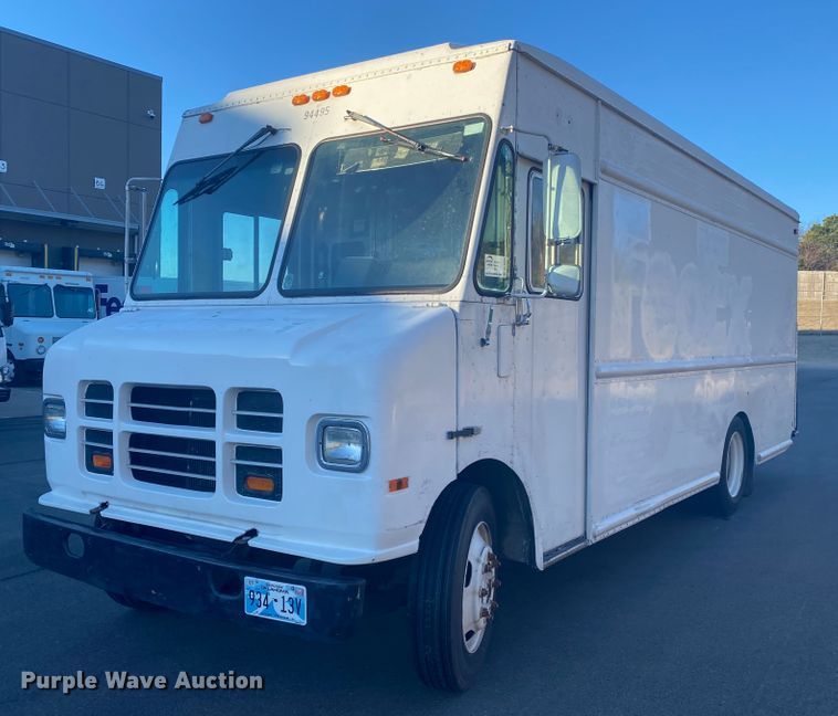 image for item DL6868 1998 International 1652  delivery truck