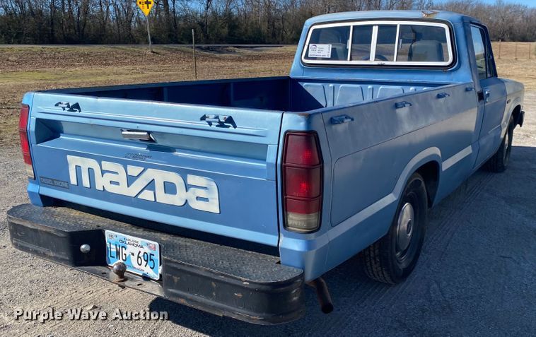 image for item DL6869 1982 Mazda B2200  pickup truck