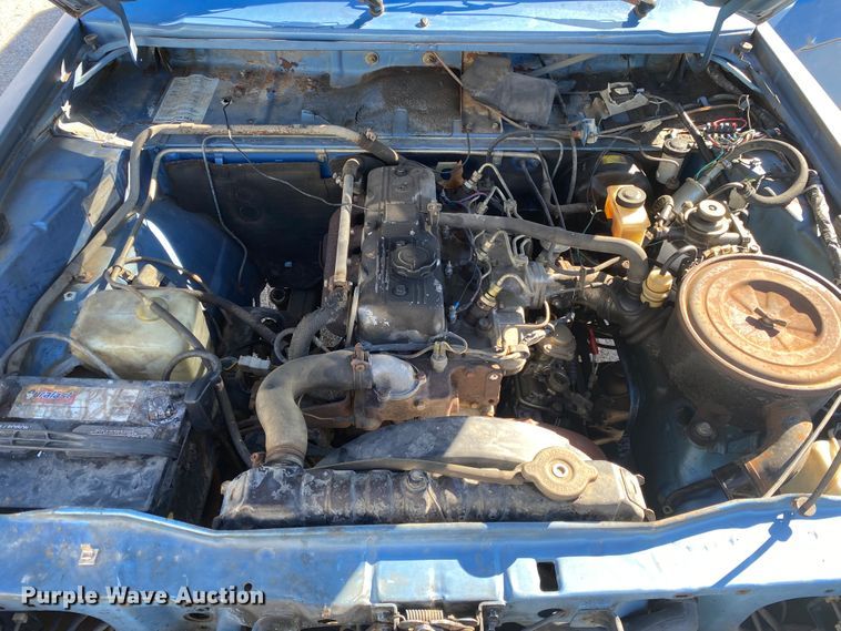 image for item DL6869 1982 Mazda B2200  pickup truck